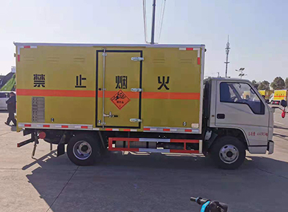 鼓楼爆破器材运输车